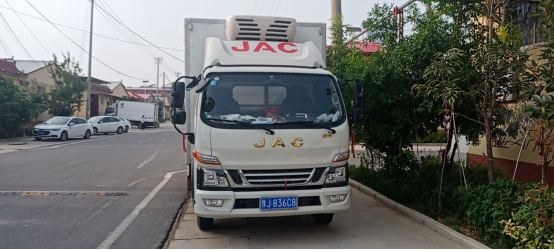 駿鈴用戶(hù)稿《工地里打磨出的選車(chē)經(jīng) 如今有了自己的駿鈴車(chē)》755.png